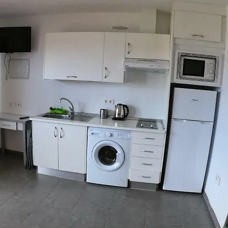 Ideal To Rest Apartment *